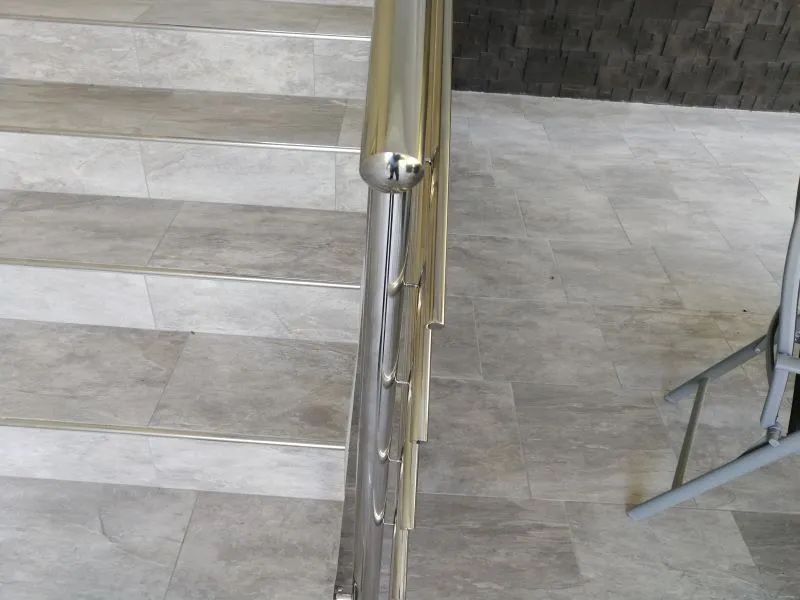 Inox ograda sa ispunama